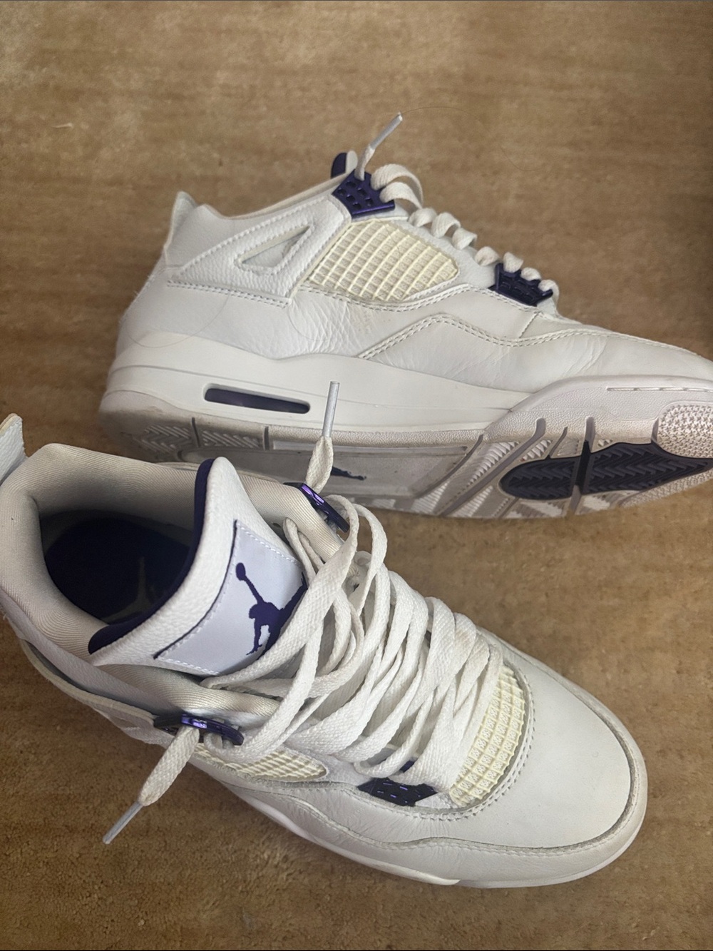 Air Jordan 4 purple metallic